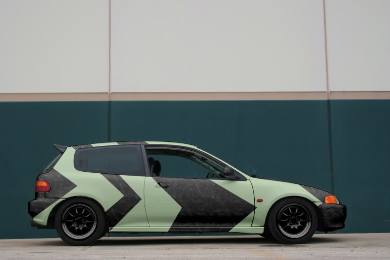 Name:  whitehatchBG.jpg
Views: 39
Size:  37.5 KB