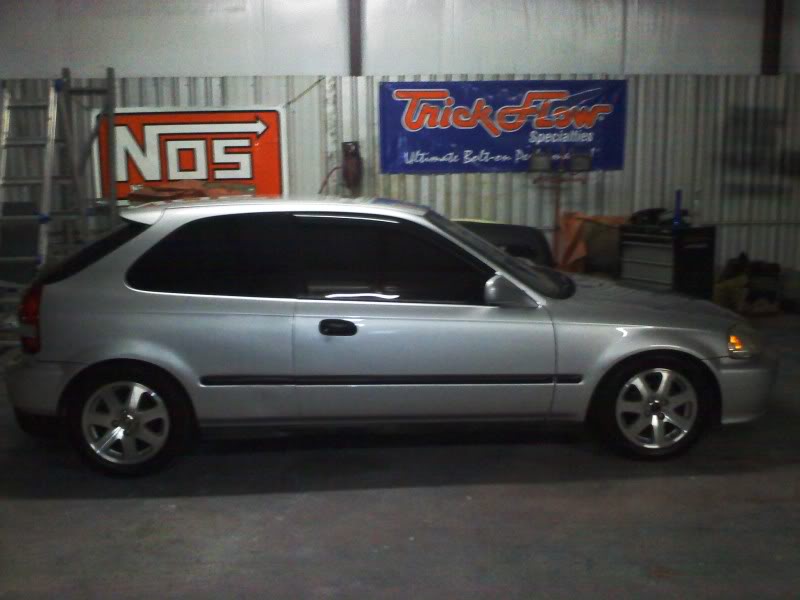 Name: 0925002033a.jpg
Views: 128
Size: 48.5 KB