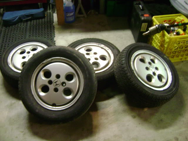 Name:  081010-CRXSIWheels1.jpg
Views: 41
Size:  76.5 KB