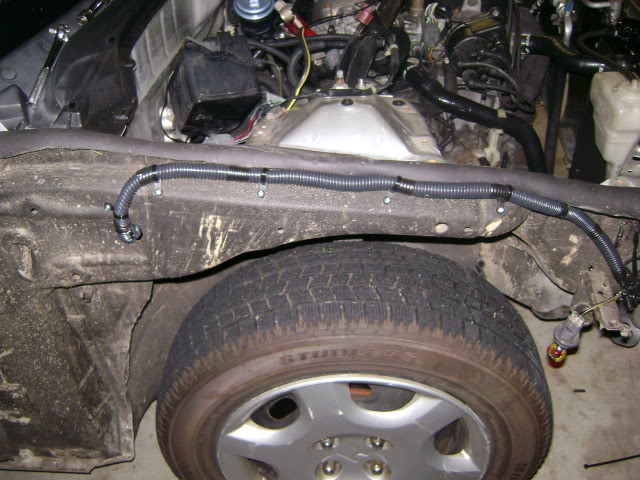 Name:  072510-WireTuckedPassSide.jpg
Views: 43
Size:  96.5 KB