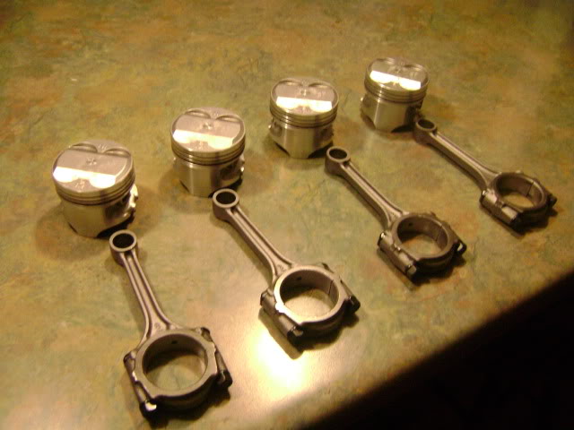 Name:  071910-D16a1PistonsandRods.jpg
Views: 33
Size:  66.8 KB