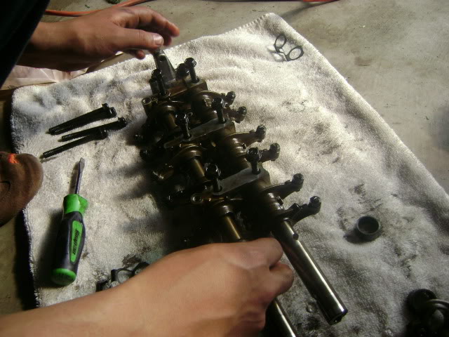 Name:  040910-RebuildingRockerArmAssembly.jpg
Views: 38
Size:  91.9 KB
