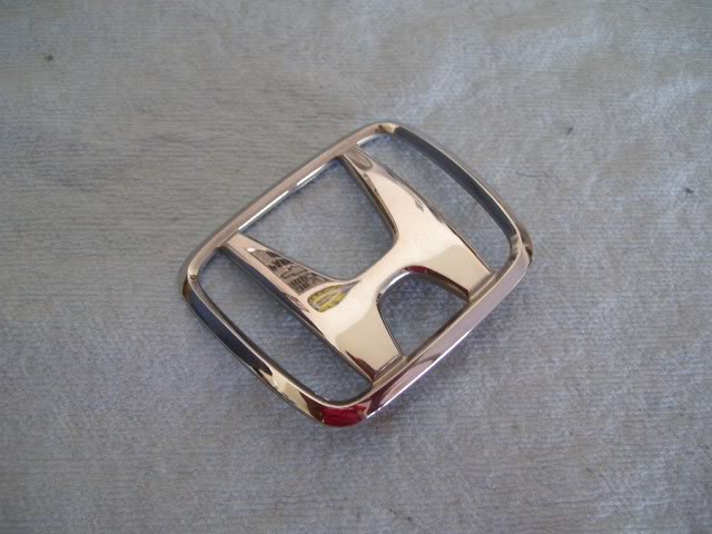 Name: Rearbadge.jpg
Views: 34
Size: 56.7 KB