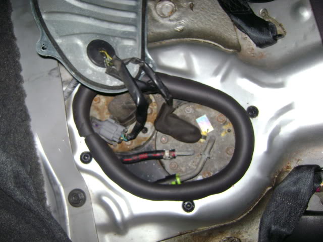 Name:  040310-Foamfuelpumpcover.jpg
Views: 37
Size:  70.8 KB