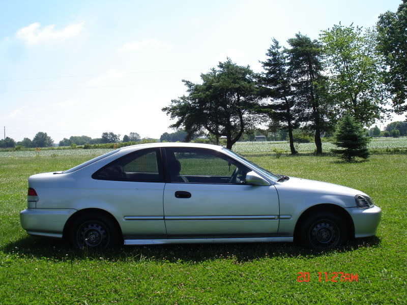 Name:  6-20-09civic-07.jpg
Views: 60
Size:  153.4 KB