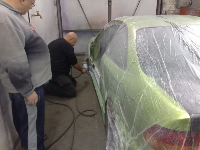 Name:  21112008182.jpg
Views: 63
Size:  41.3 KB
