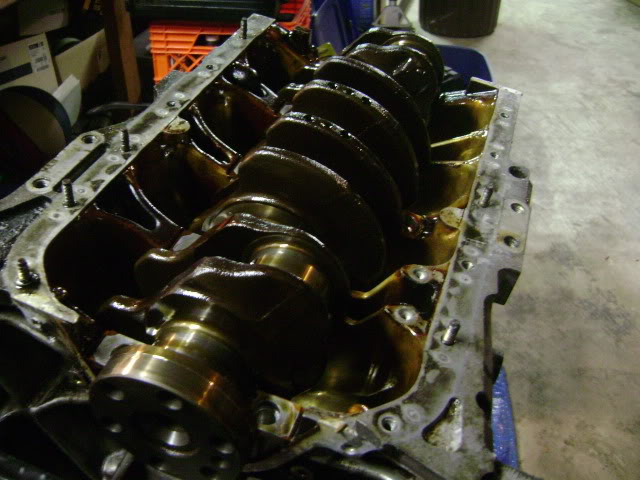Name:  032511-Engineapart4.jpg
Views: 35
Size:  59.9 KB
