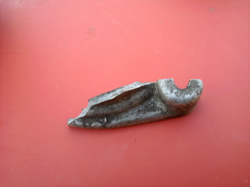 Name:  2011-01-06132140.jpg
Views: 54
Size:  28.8 KB