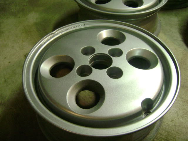 Name:  091410-CRXSIWheels1.jpg
Views: 29
Size:  72.2 KB