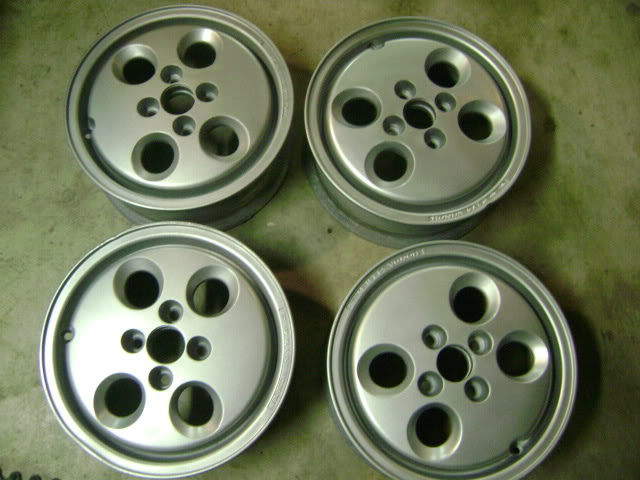 Name:  091410-CRXSIWheels3.jpg
Views: 32
Size:  77.4 KB