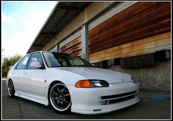 Name:  whitecivik.jpg
Views: 153
Size:  35.7 KB