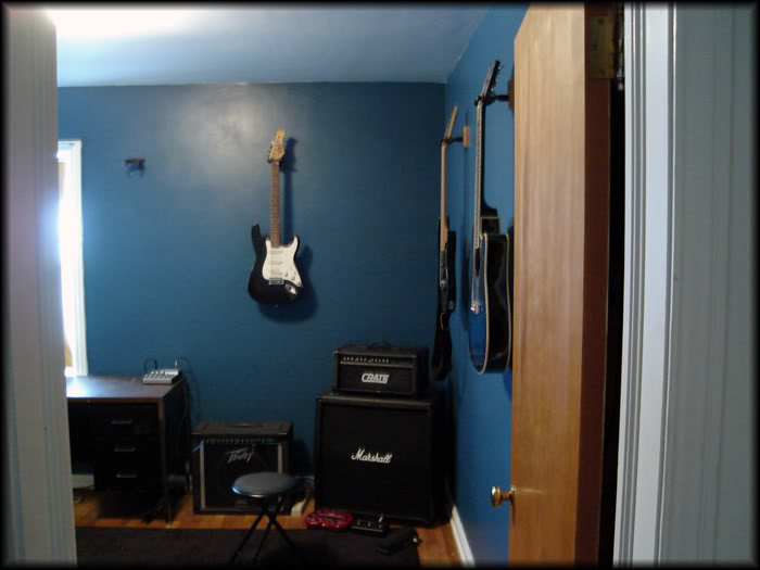 Name: MusicRoomNew1.jpg
Views: 49
Size: 44.7 KB