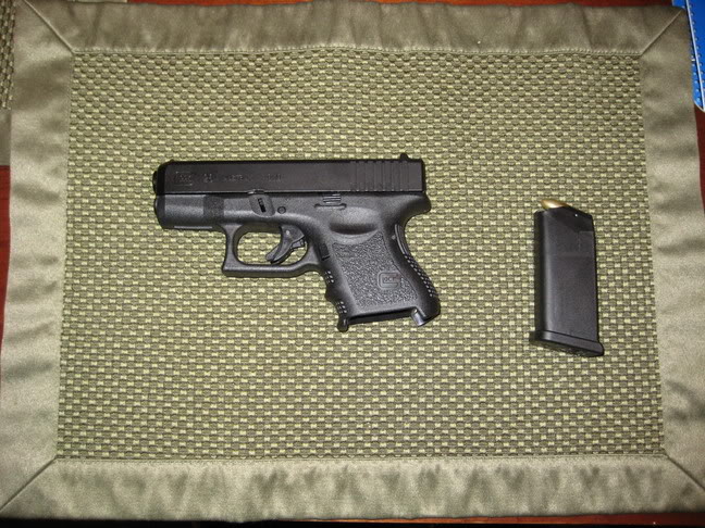 Name:  glock1RS.jpg
Views: 22
Size:  112.3 KB