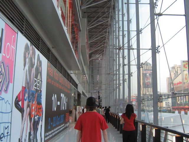 Name: 4012-1.jpg
Views: 25
Size: 75.4 KB