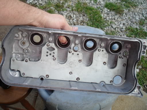 Name: civicvalvecover003.jpg
Views: 107
Size: 47.4 KB