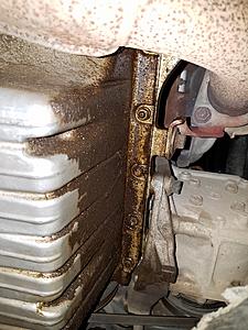 1998 Honda Civic SI(EX in USA) oil leak, Pictures in side-oil-pan-front.jpg