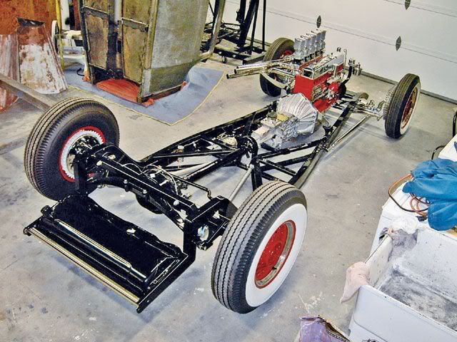 Name: 0802rc_10_z1932_ford_chevy_coupeframe.jpg
Views: 2126
Size: 81.2 KB