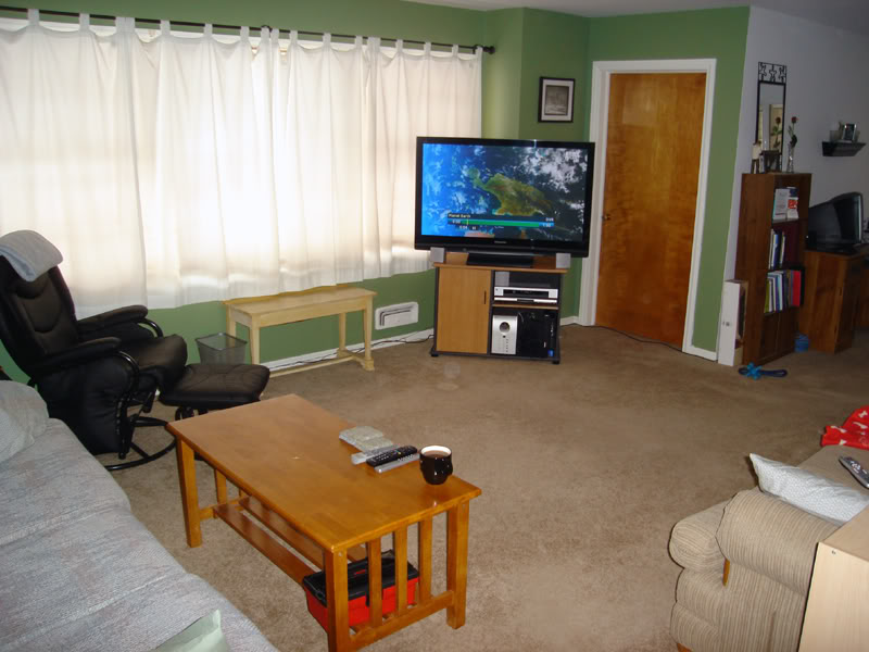 Name:  NewLivingRoomSetup1.jpg
Views: 47
Size:  77.6 KB