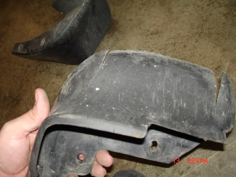 Name:  civicmudflaps-5.jpg
Views: 105
Size:  82.5 KB