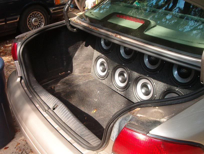 Name:  speakersintrunk.jpg
Views: 162
Size:  93.1 KB